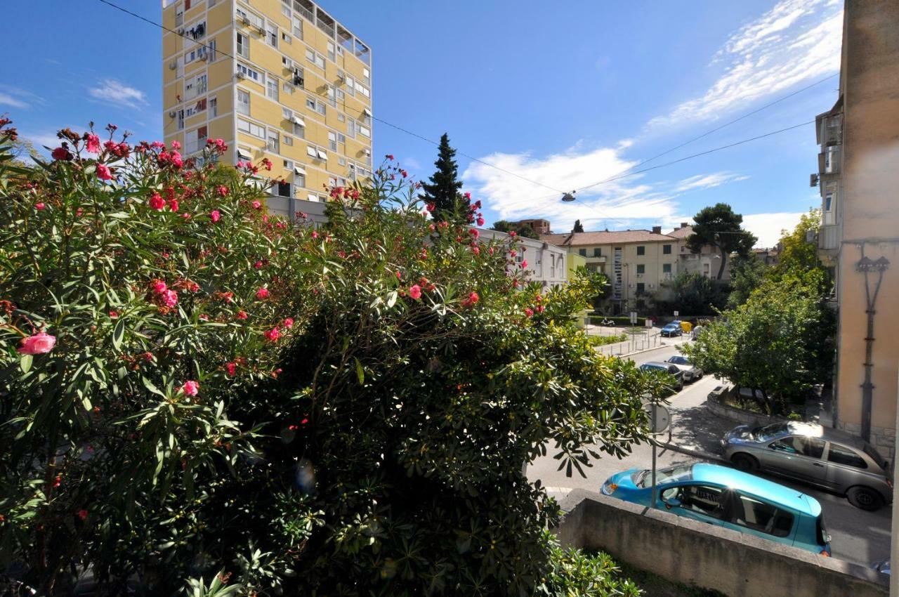 Sunny Center Apartment Спліт Екстер'єр фото